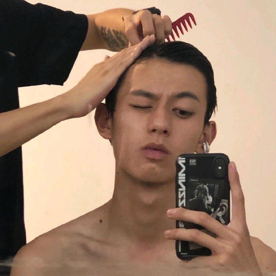 9808