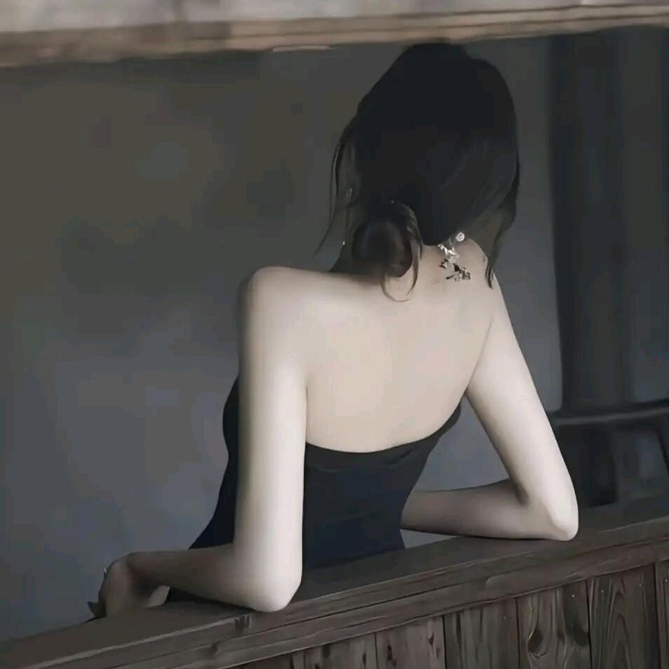 ^喃寻。