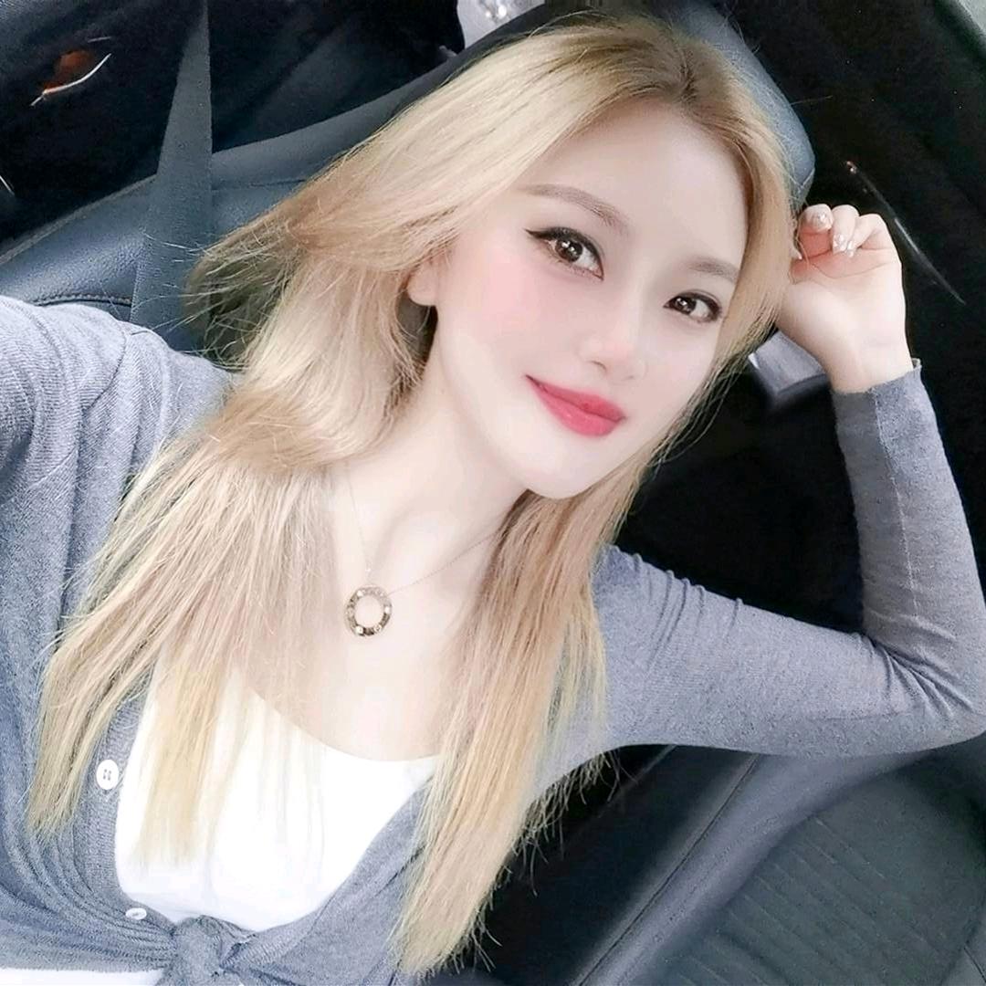 小小黄-