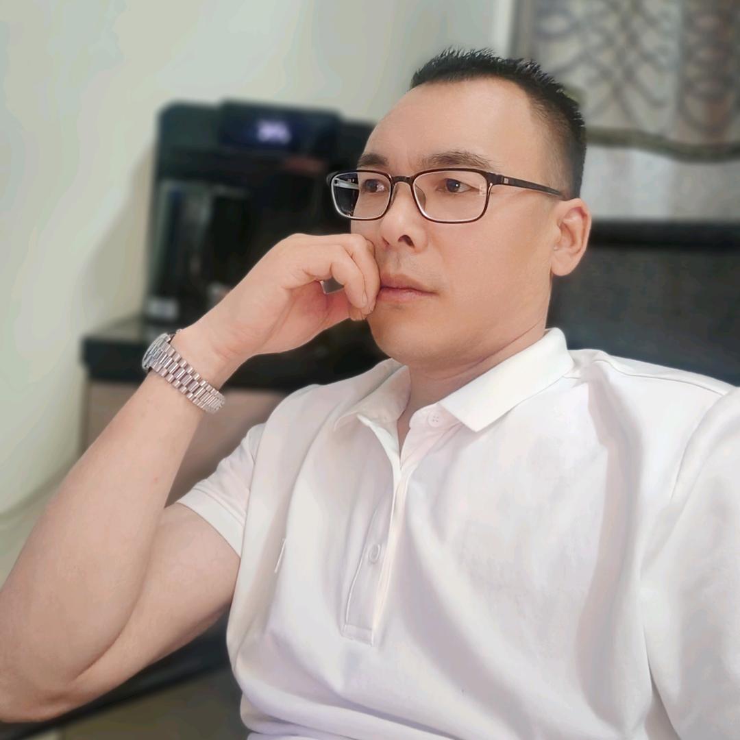 常进（👓）