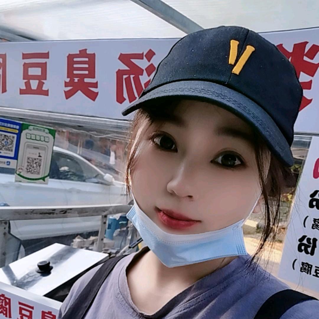 丫丫～摆摊日记