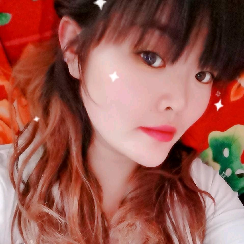 小霞霞姐
