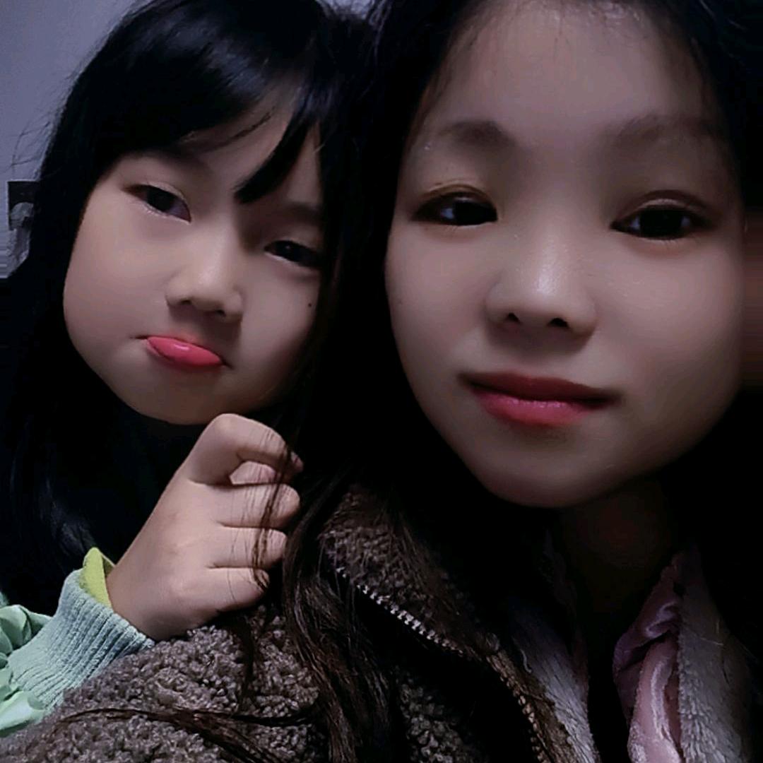 幸福的一家人🉑