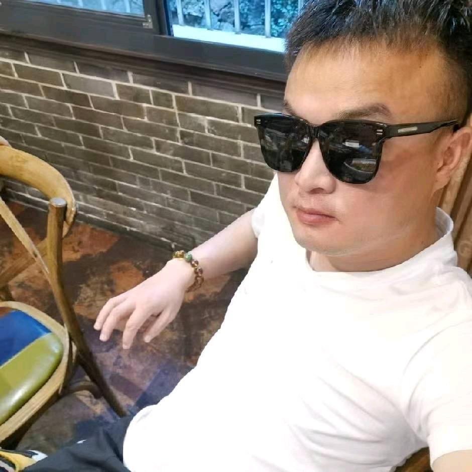 黄龙...