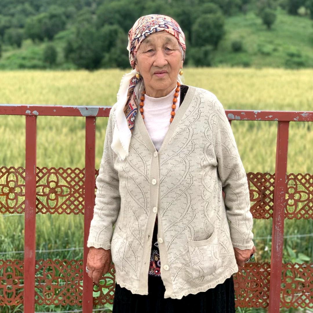吐尔地汗