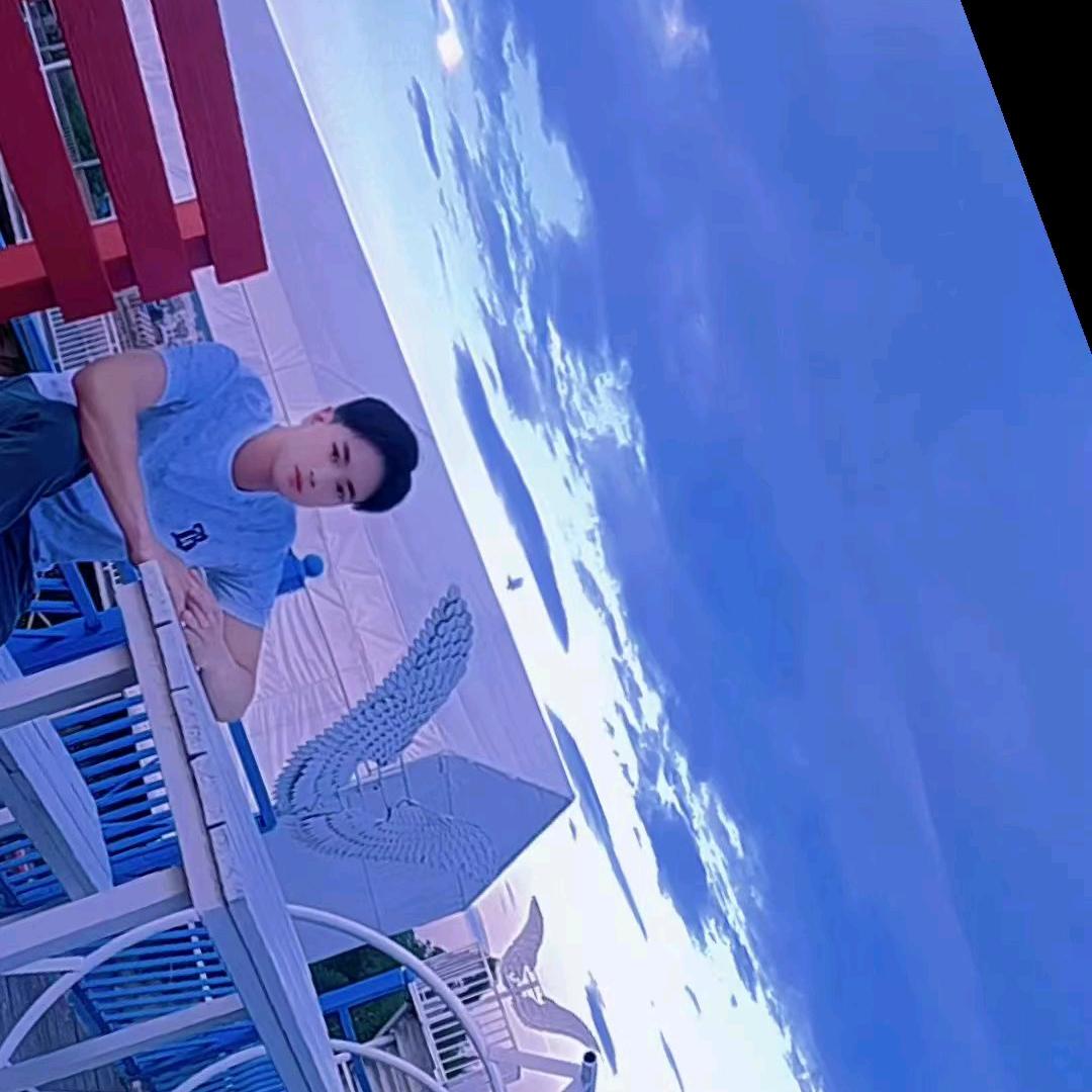 AA木工装修，至今还是单身大叔。