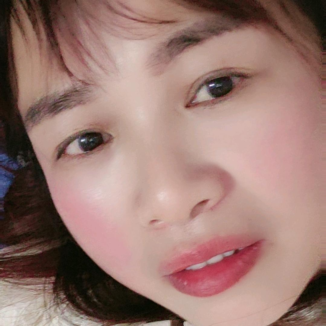 淡然一笑