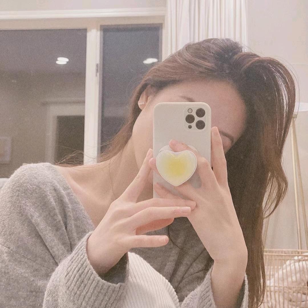 妍一一(不定时开播)