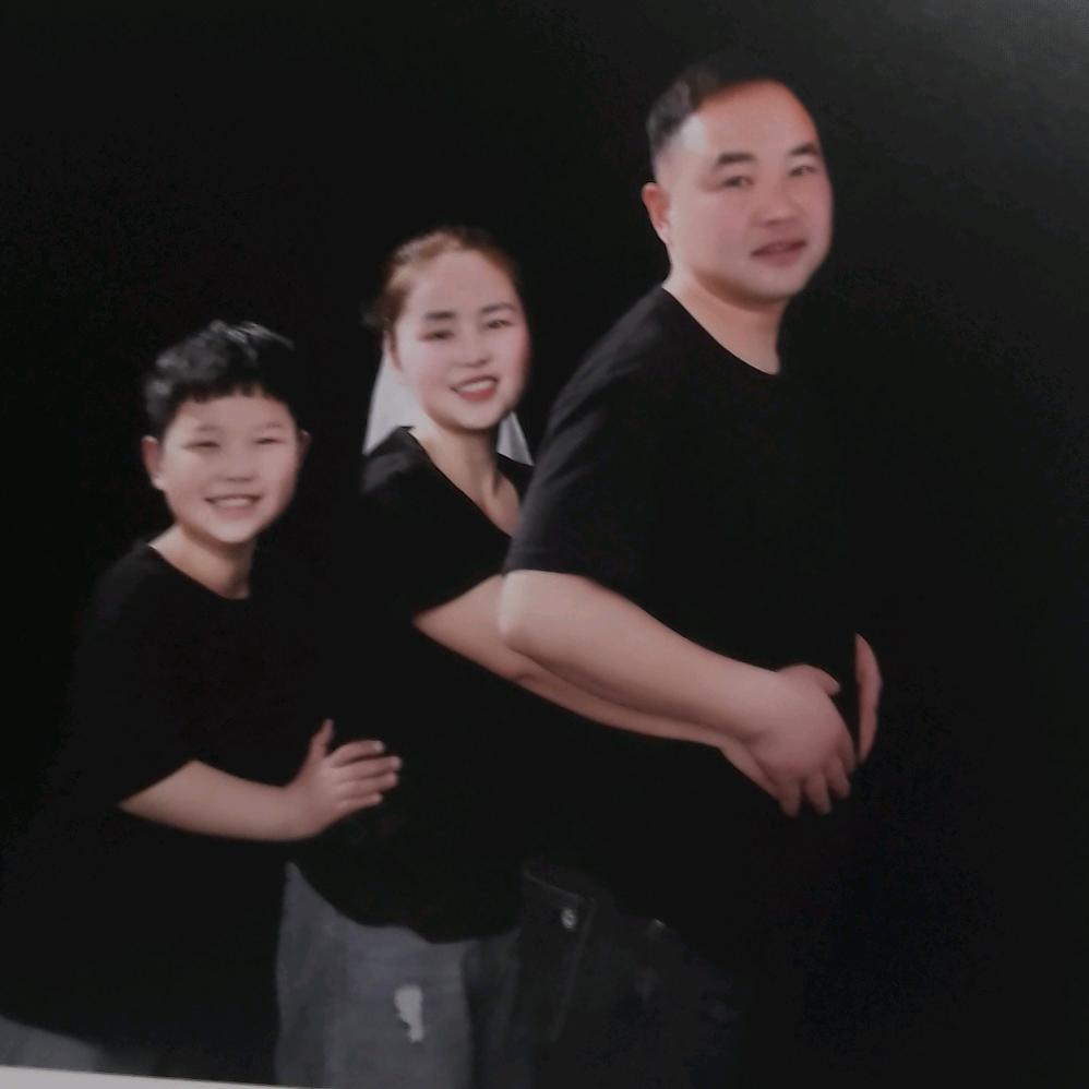 我爱我的家人