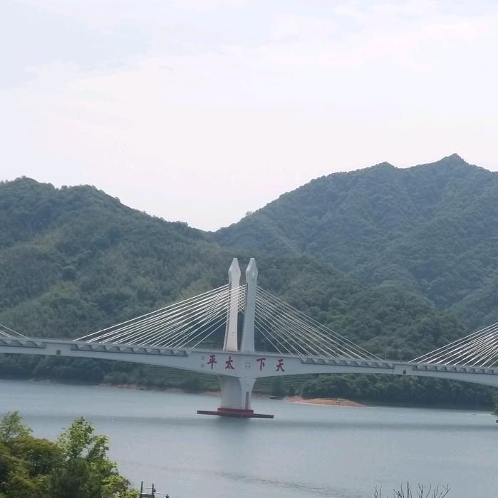 平和头像