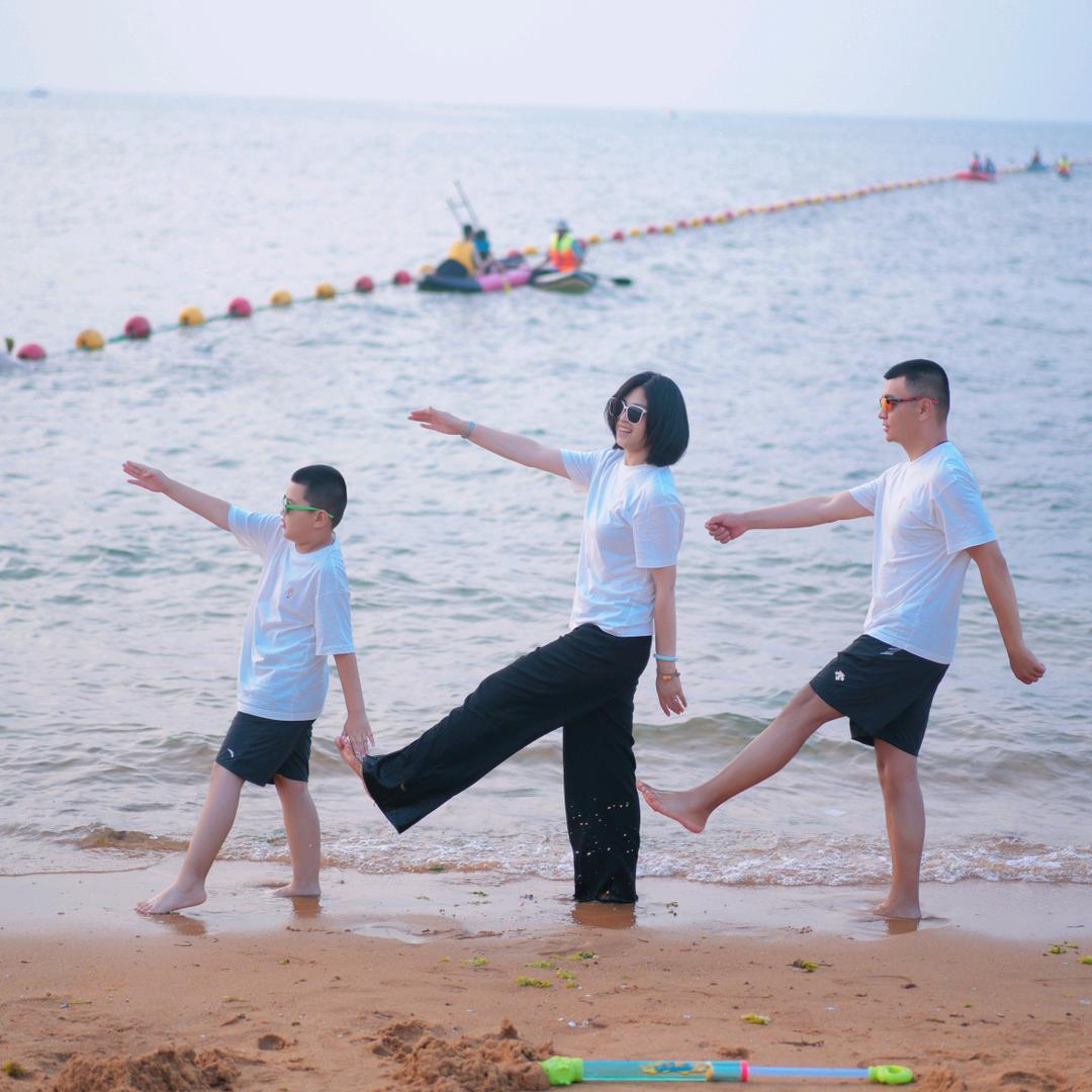 黄毛丫头&朋友圈