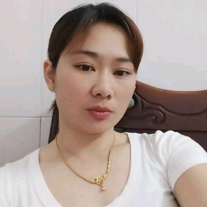 荣旺门窗何晓姐