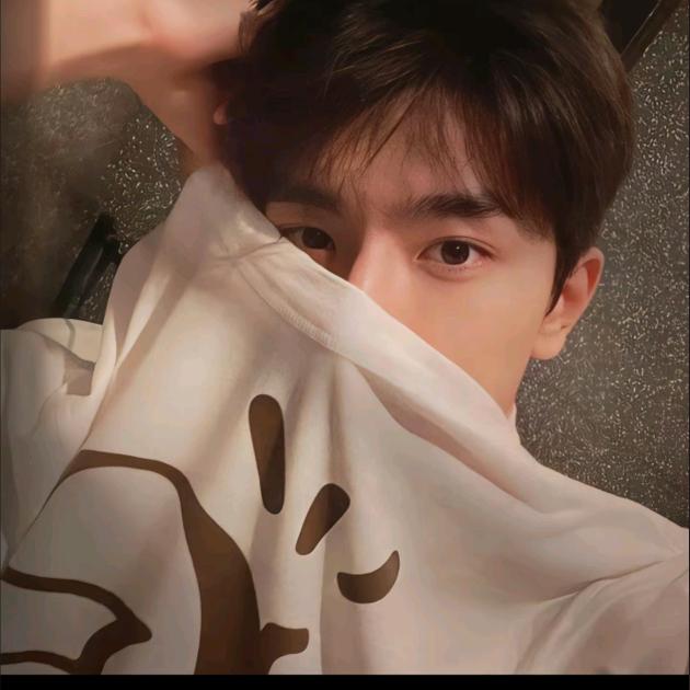 小小T