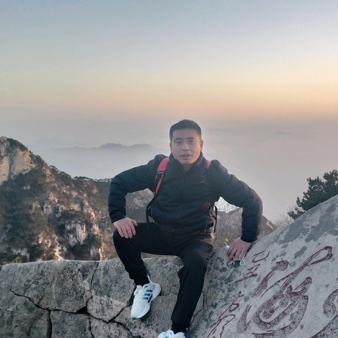李国强