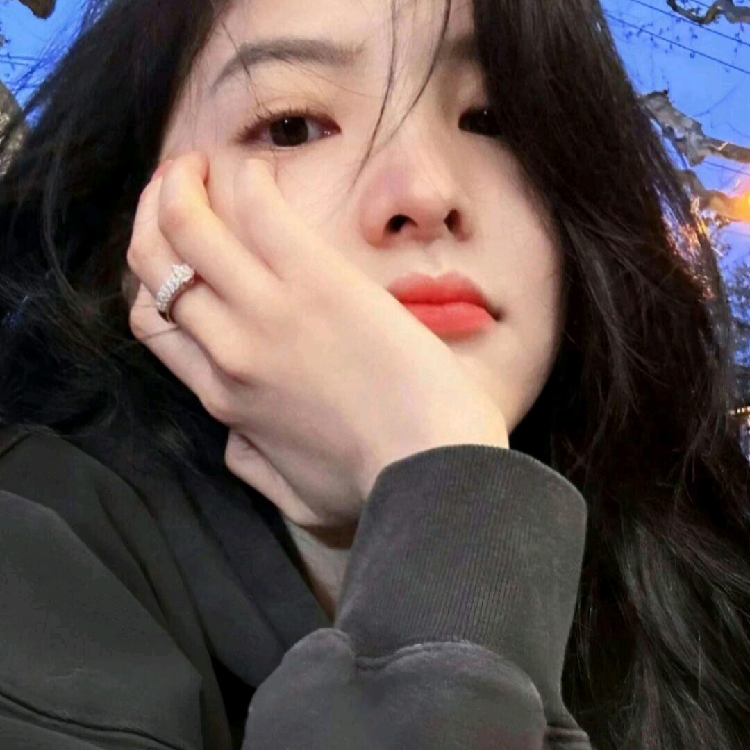 章鱼不吃小丸子💭