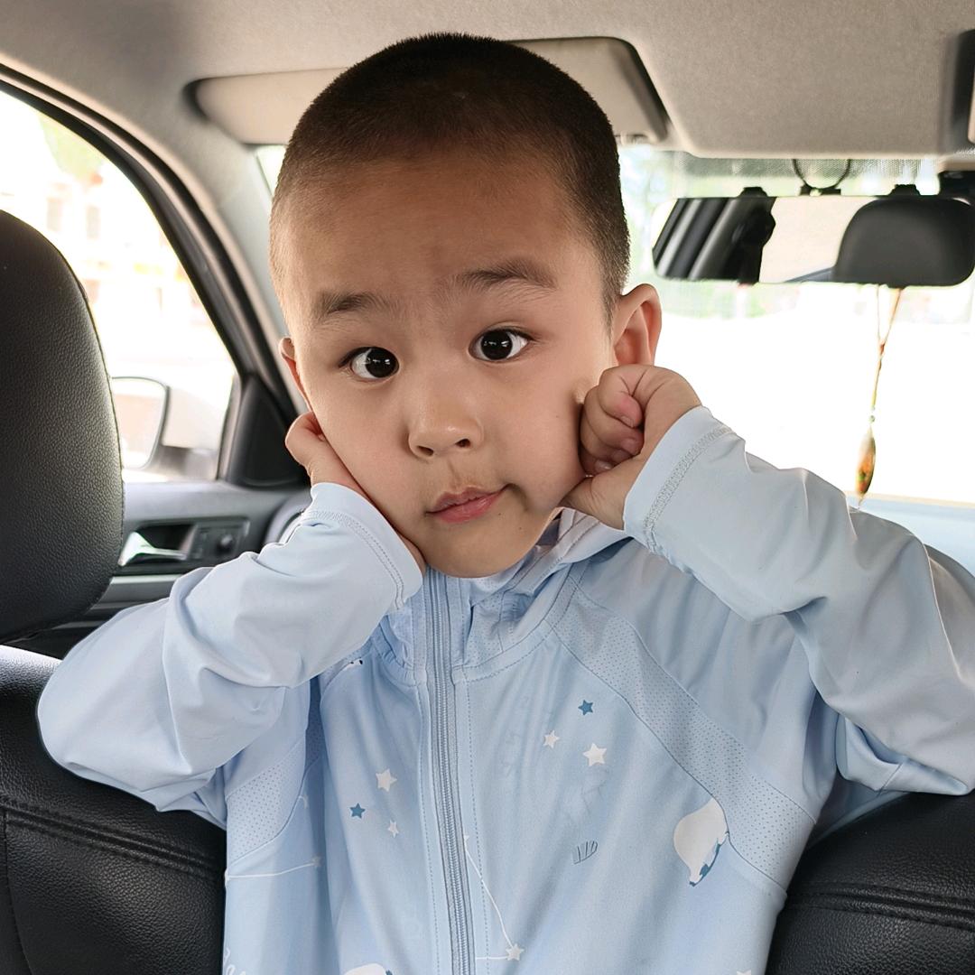 降恺