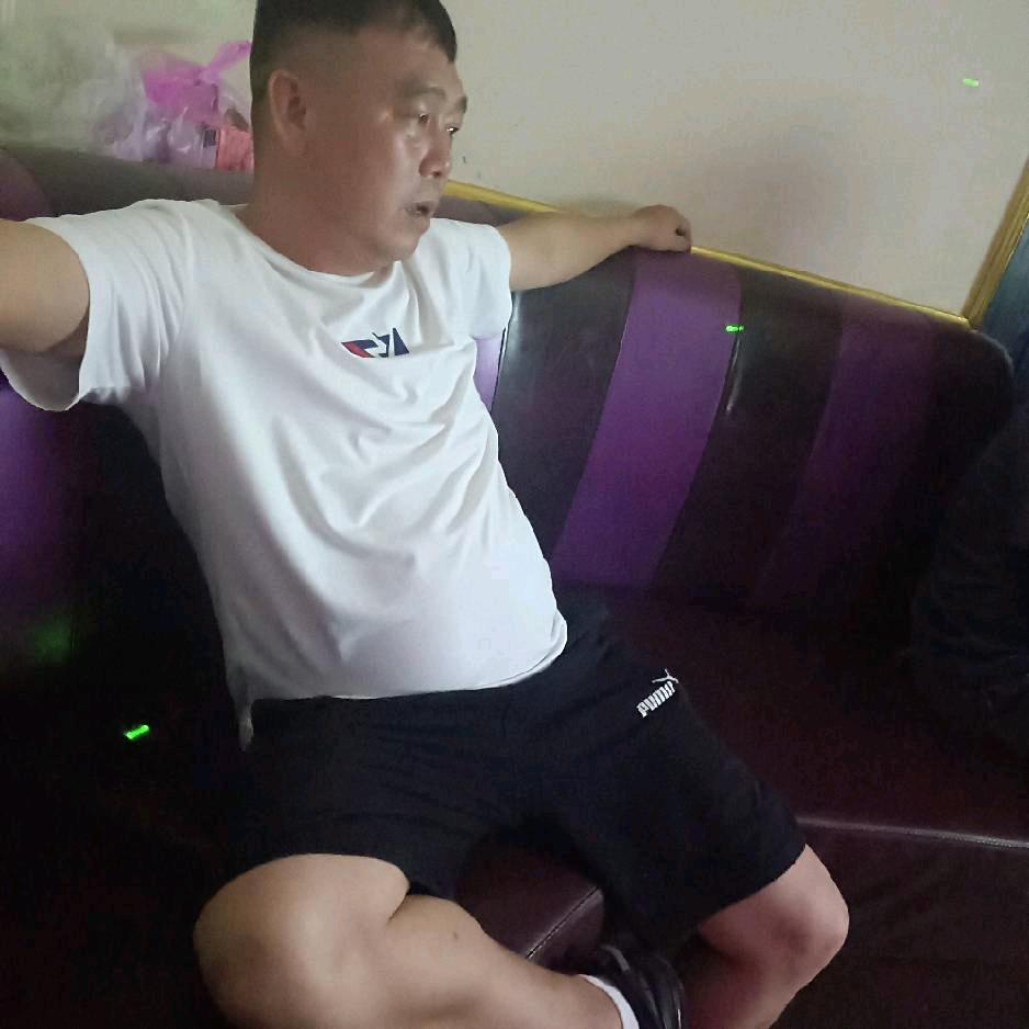 申伍哥