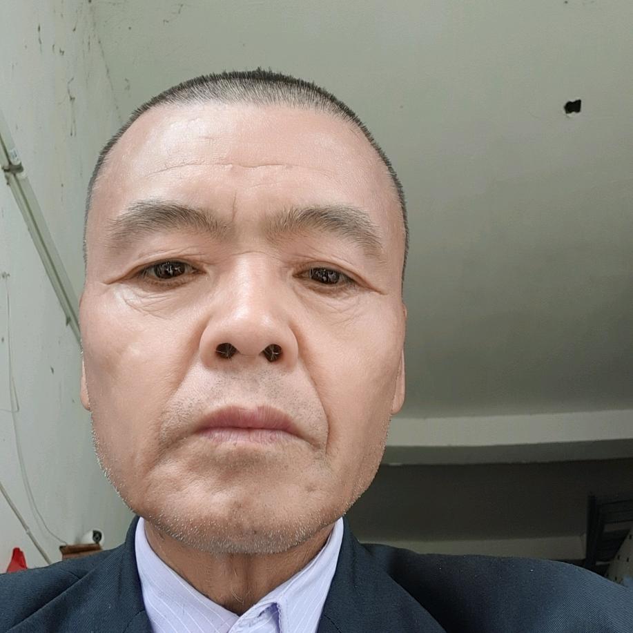60后的老头