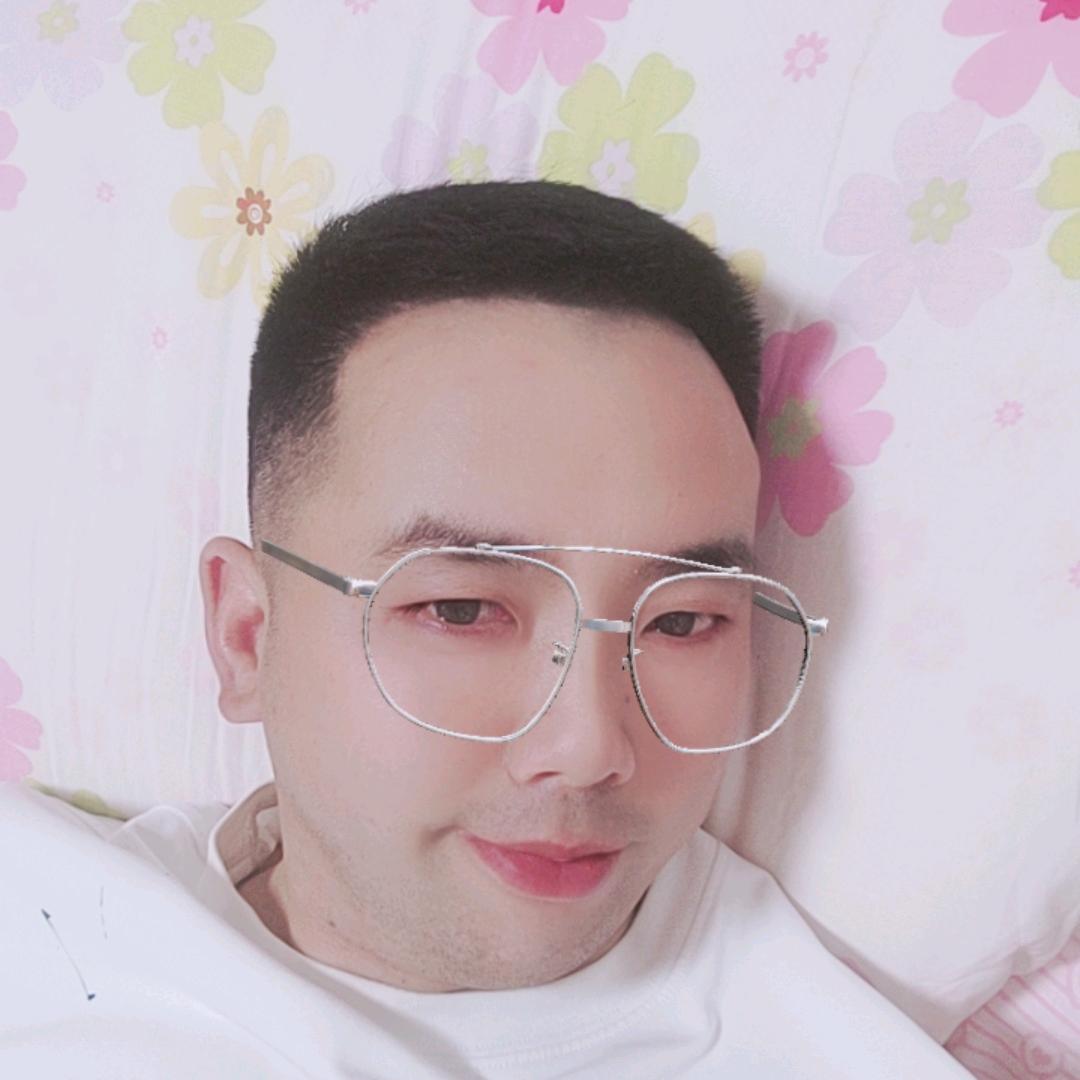 贴瓷砖:(潘哥很专业)