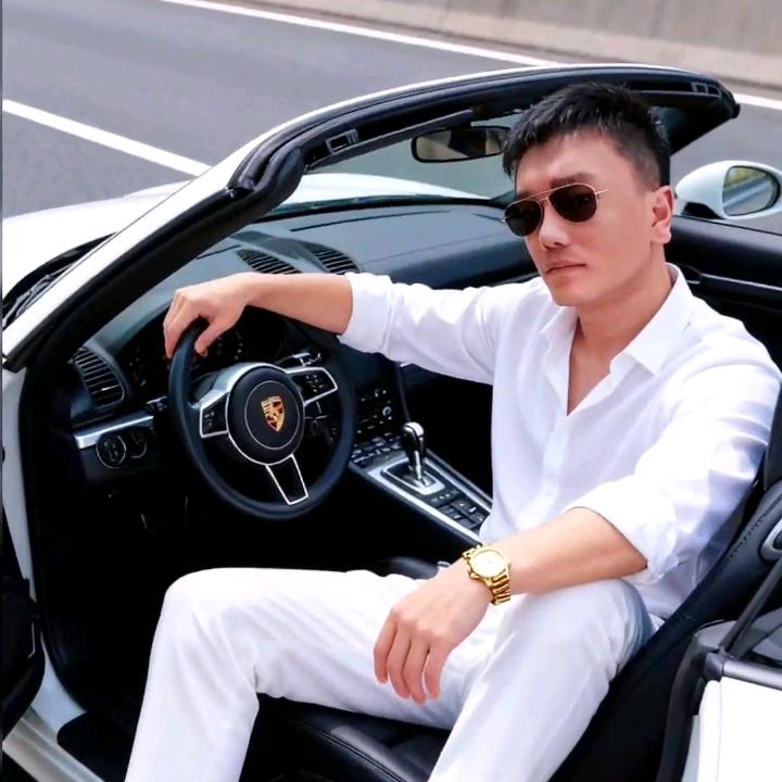 为了生活当牛马。