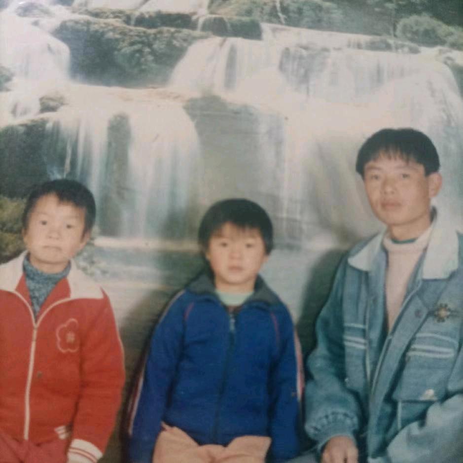 谢作云天天开心