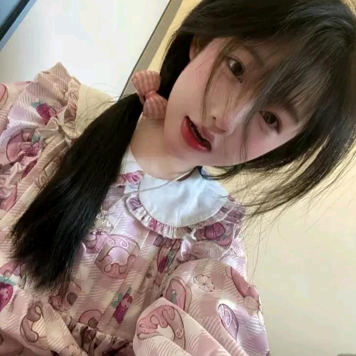 見证自由.🌸头像