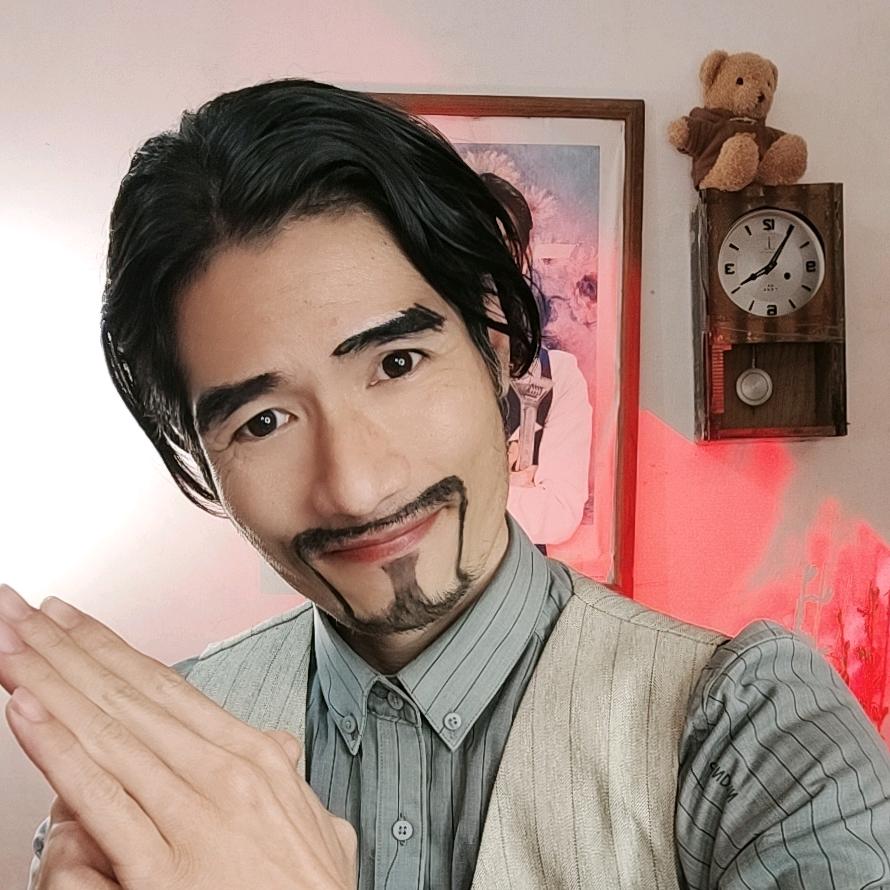 菠萝王子（功夫）恭喜陈总荣升12级灯牌