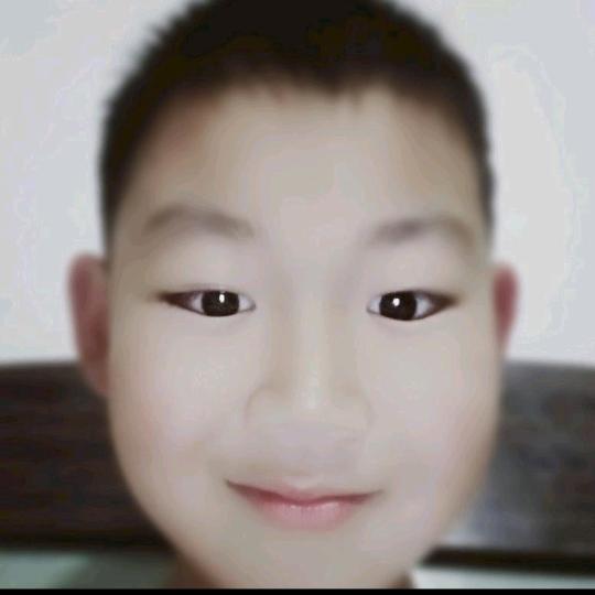 小吴老板娘上班打人