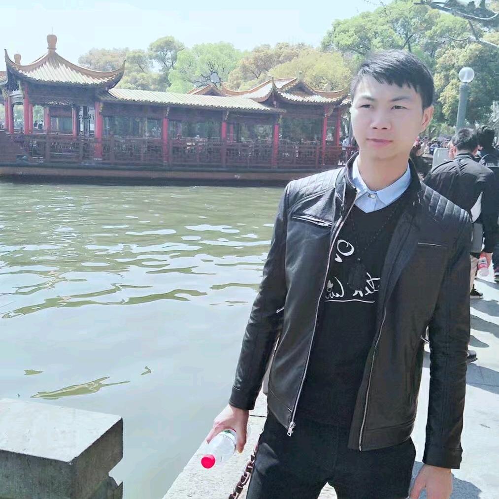 随忆亿