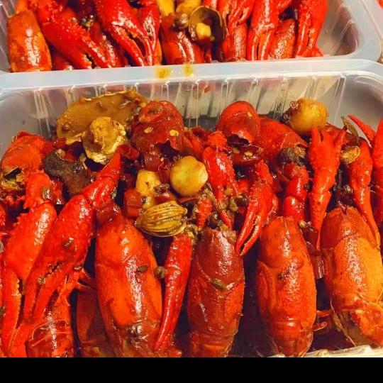 南阳胖娃。优质卤虾。蒜蓉龙虾。3月中旬