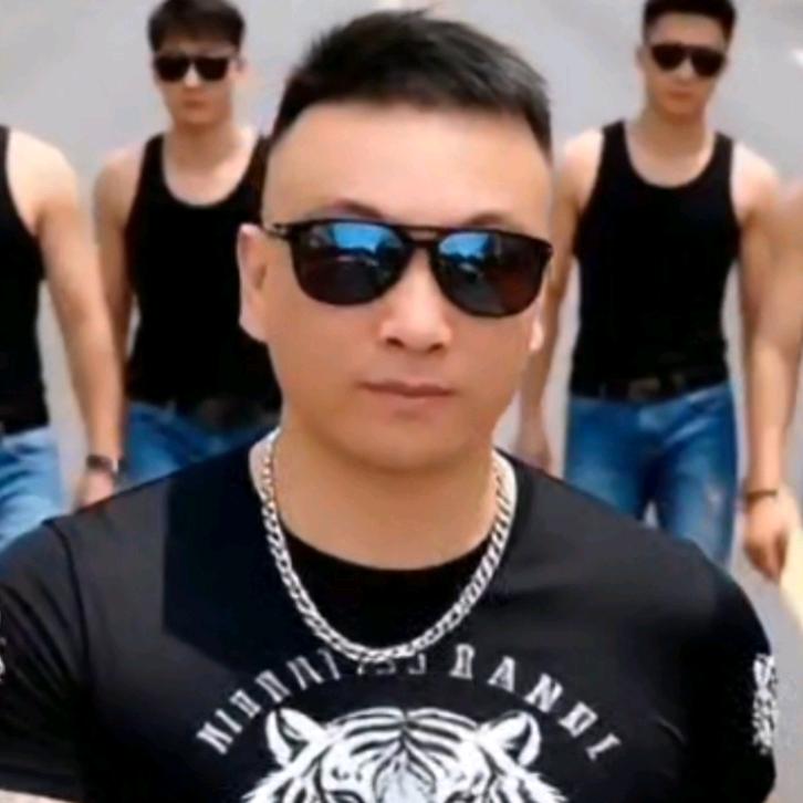 💗᭄不发🕊꯭᭄꯭ꦿ脾气只发财 ࿐