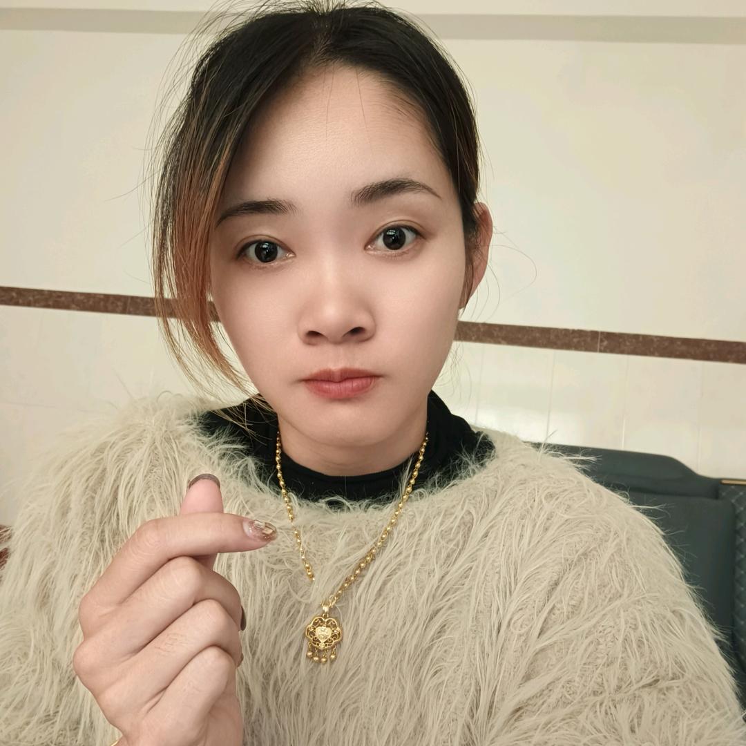罗春华