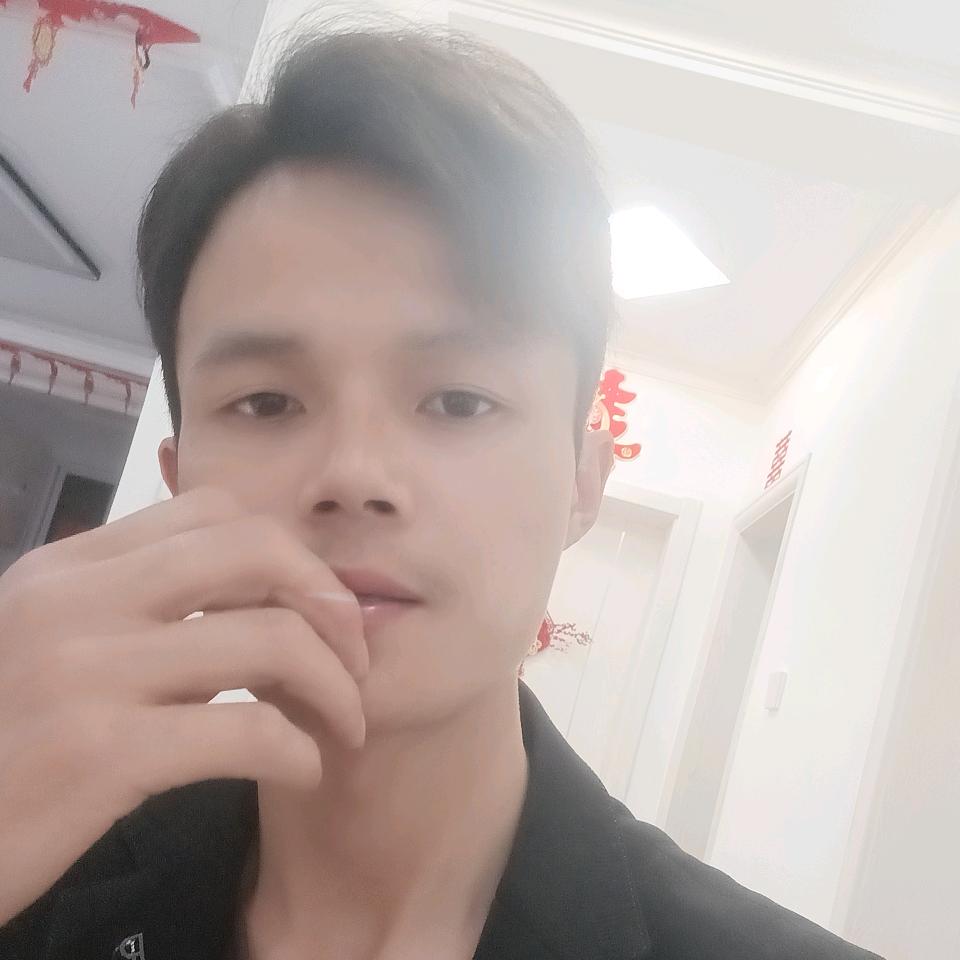华如卍😇