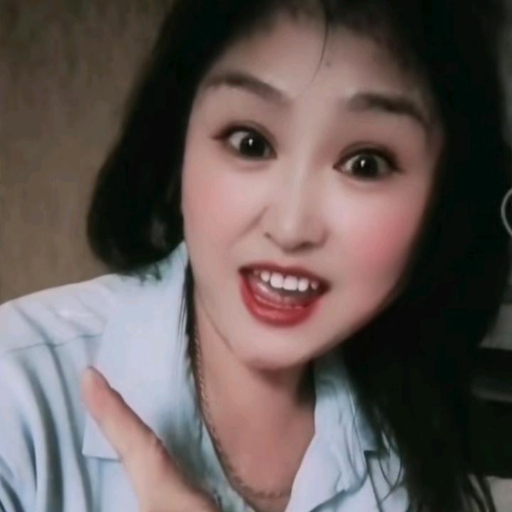 卢大姐