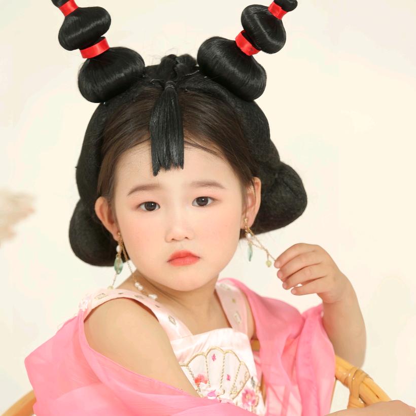 莹悦吖