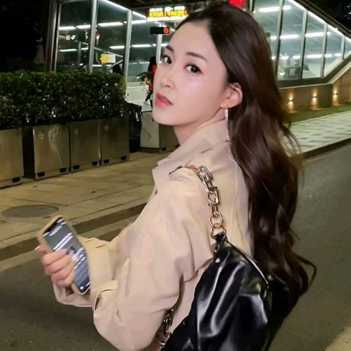 奕宏