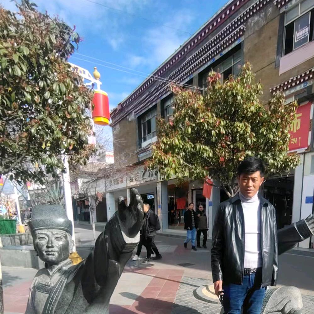 扎囊次仁素食便利店