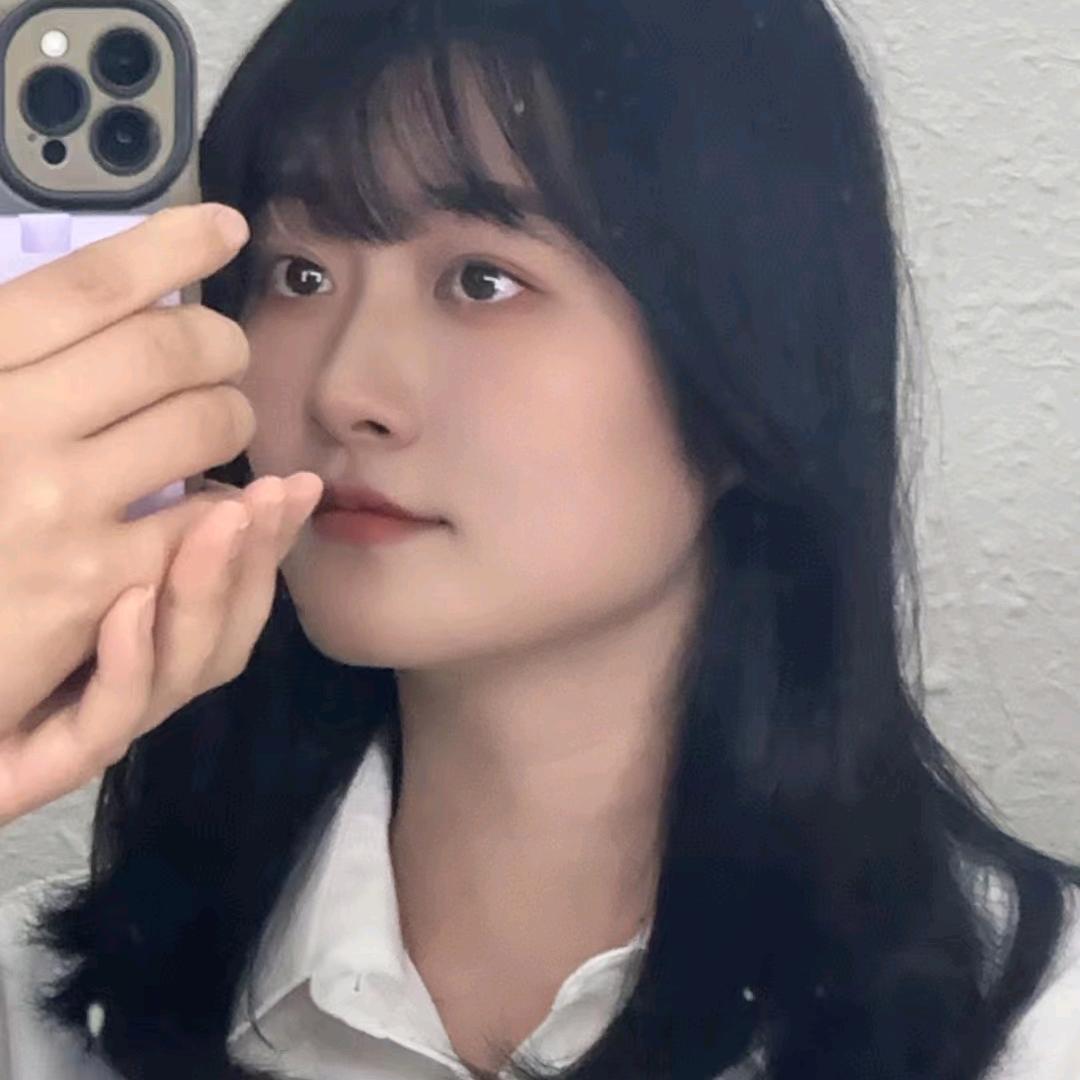 做美食城运营的六姐