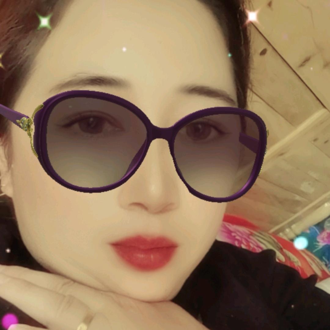巜袁三妹》