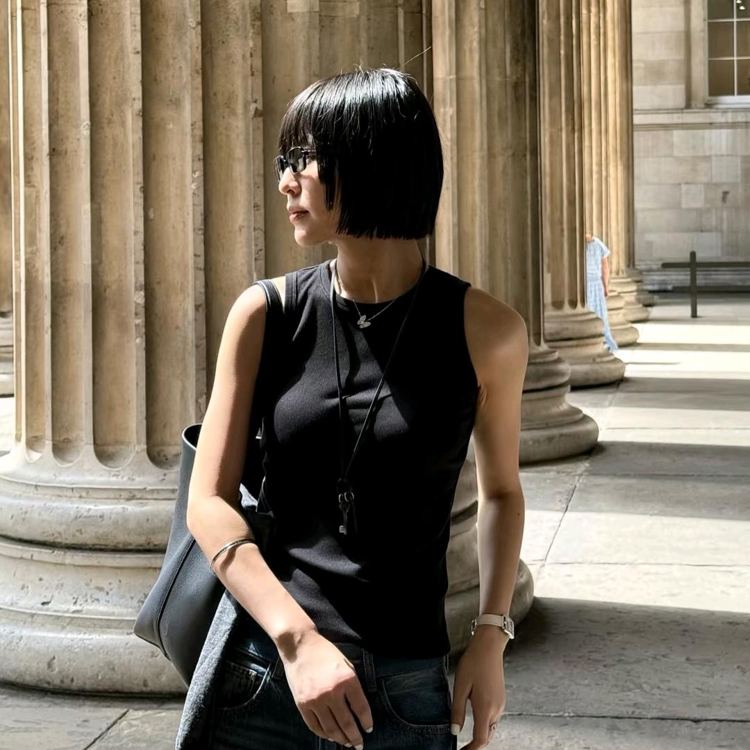 华吉言（日常穿搭）