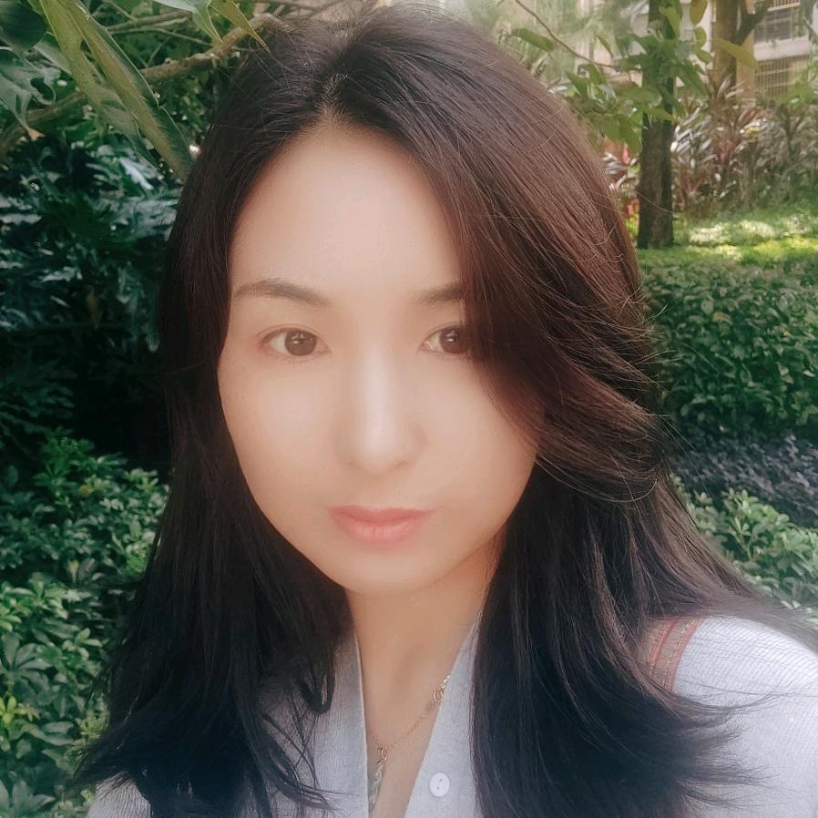 我是亿百万吖❤️