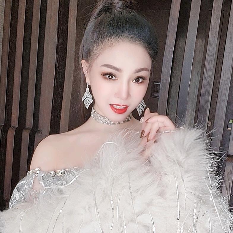 蒲剧演员段红