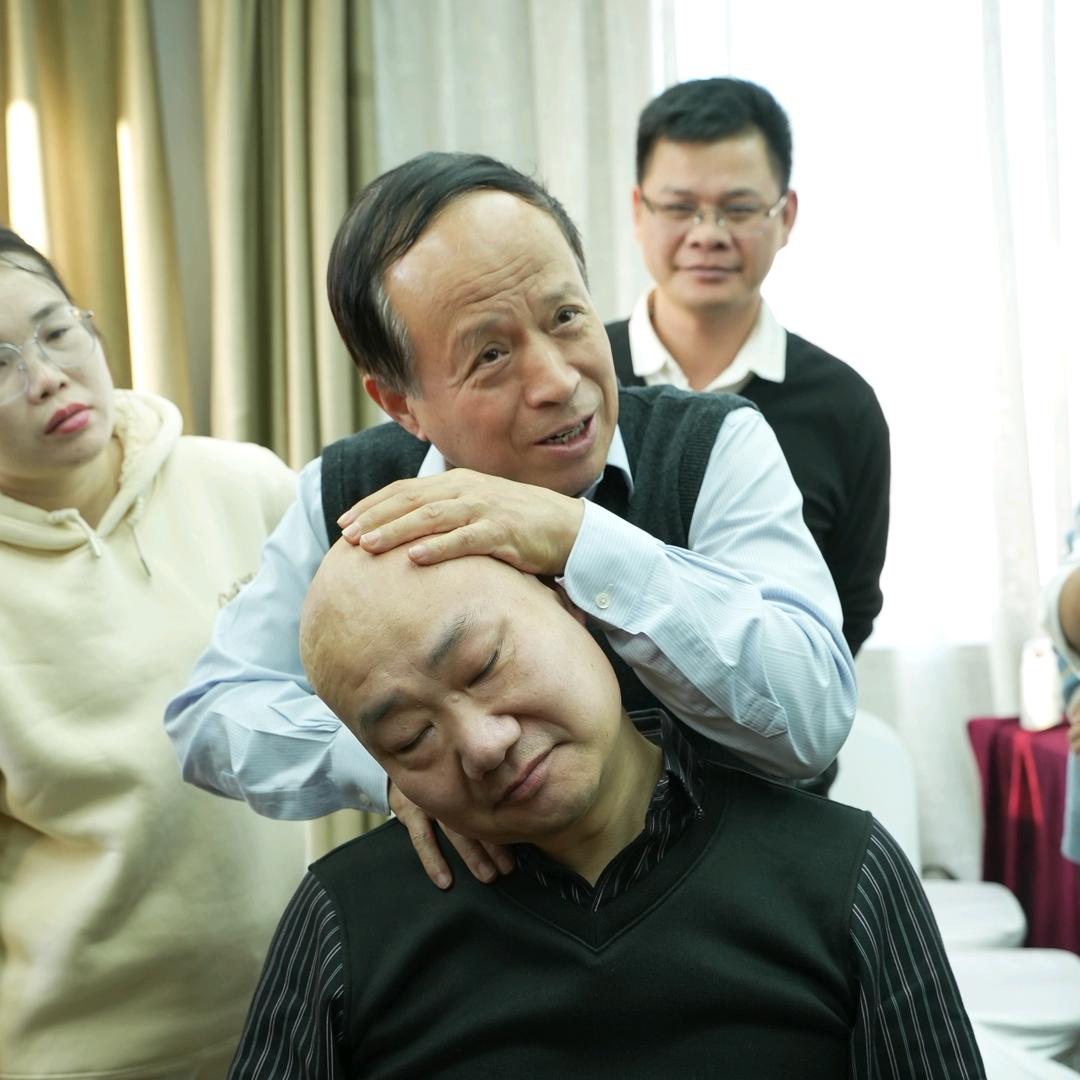 李建仲推拿培训（招学员）