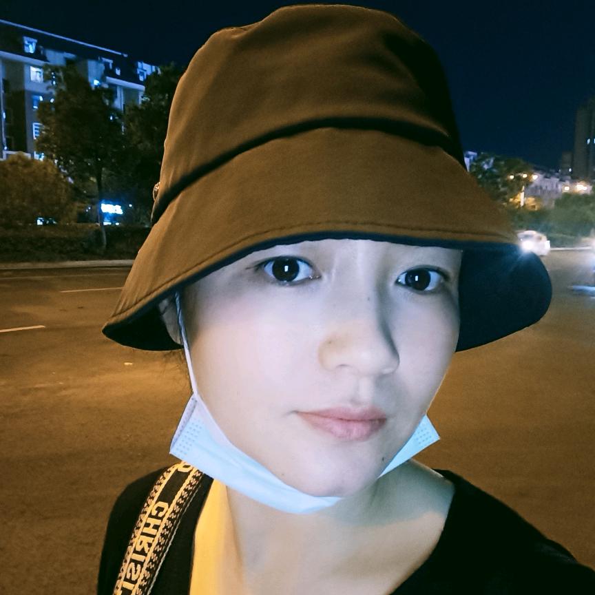 磊磊