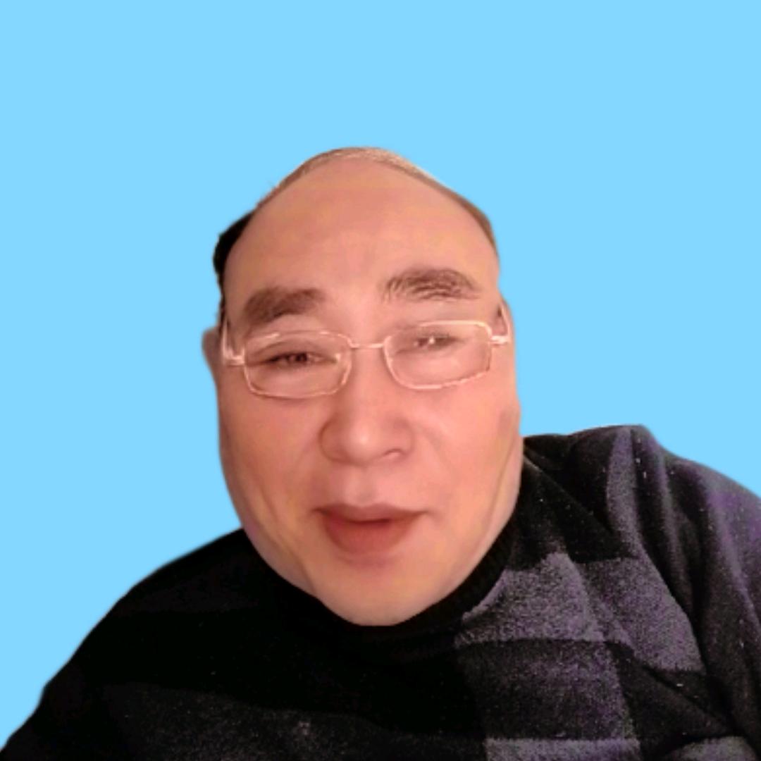 快乐老年人群郭余林