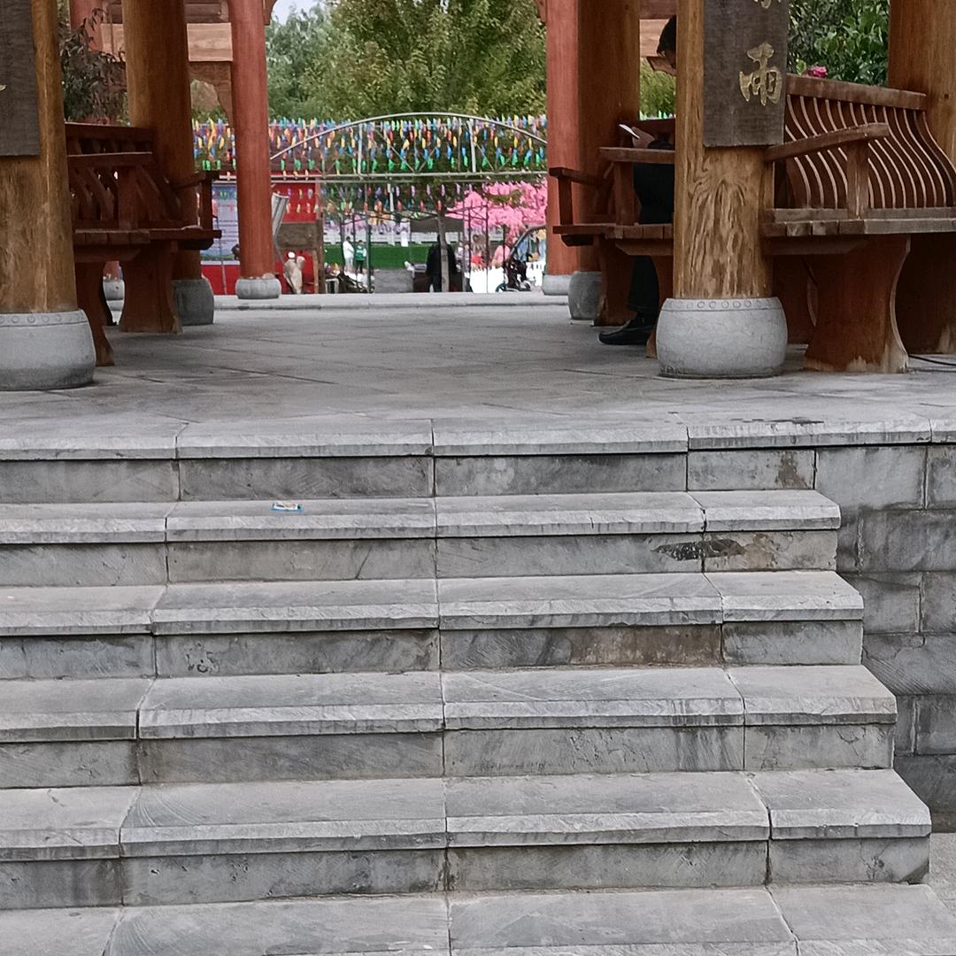 爱的背后