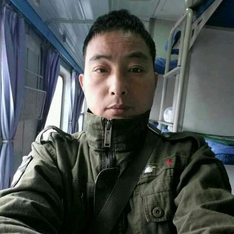 顾少华