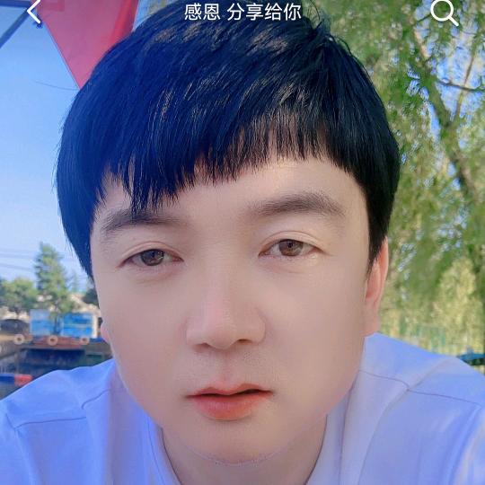 🐷有🐷的可爱