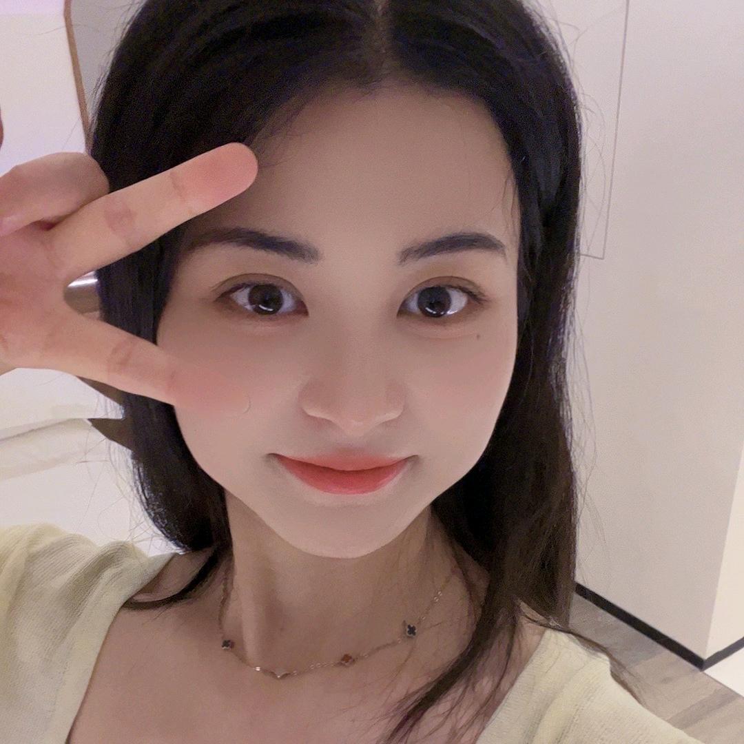 青阳库斯家具吴姑娘。