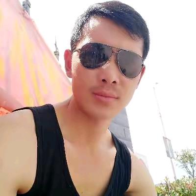 湿了旧街痛了心